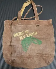 Item thumbnail for item f7de5e0e-84b3-4a8c-8424-2a9a311d62ce