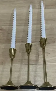 金属製キャンドルホルダーとLEDキャンドル