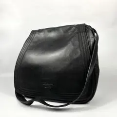 Item thumbnail for item 3f0f937d-bb9a-4b6e-b38f-5d6d87438424