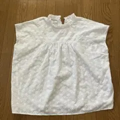 Cutie Blonde（ワールド）ホワイト花柄刺繍ノースリーブトップス