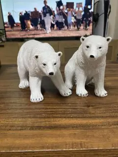 ホッキョクグマ　フィギュア2体セット