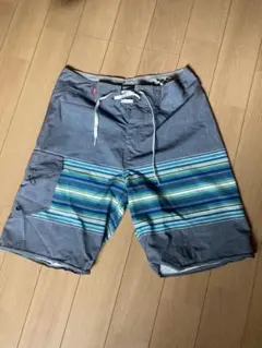 vans サーフパンツ　28