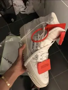 OFF-WHITE オフホワイト ハイカットスニーカー