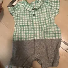緑とグレーのチェック柄ロンパース