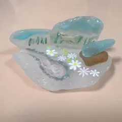 シーグラス:駆け回る犬