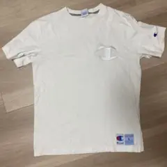チャンピオン　ホワイトTシャツ