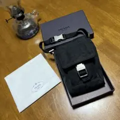 プラダ ミニバッグ マルチポーチ ウエストバッグにも