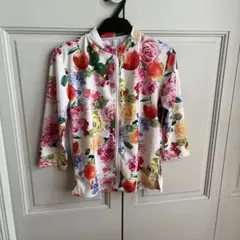 花柄ラッシュガード　120くらい