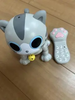 猫ロボット　おもちゃ　ロボキャッティ　グレー　灰色