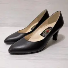【極美品】✨MIHAMA ブラック 22.5 パンプス　黒　撥水