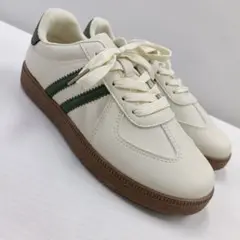 新品★レディース★23.0cm★ジャーマントレーナースニーカー 薄茶色3467