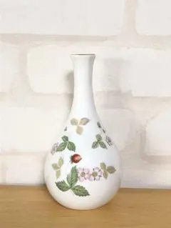 ウェッジウッド 一輪挿しワイルドストロベリー