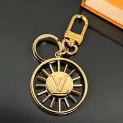 ルイヴィトン ポルト クレ・ゴールデン ヴァンドーム キーリング M67358