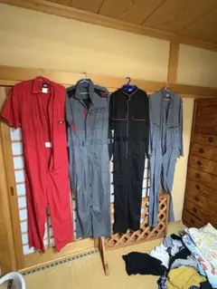商談中　ツナギ4着セット(即購入、バラ売り可)