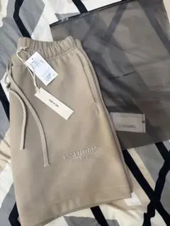 【M】FEAR OF GOD ESSENTIALS サッカー ショーツ ベージュ