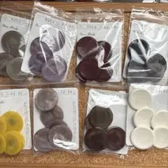 ボタン　大　5個入1袋500円　40mm
