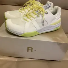 THE ROGER Clubhouse Pro Youth6.5