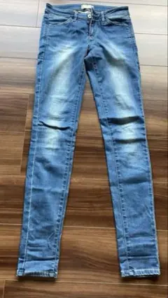 UNIQLO ストレッチデニム Mサイズ