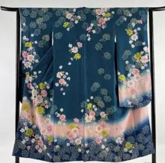振袖 368977美品 名品 草花 ラメ 金彩 青緑 袷