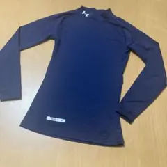 Under Armour ネイビー 長袖 アンダーシャツ薄手140