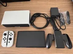 Nintendo Switch (OLEDモデル) ホワイト