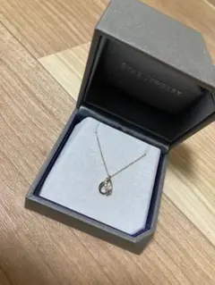 ネックレスゴールド