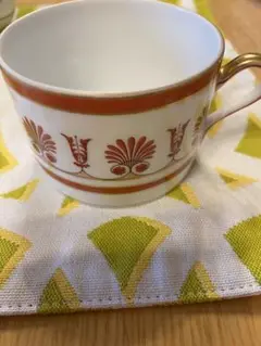 Item thumbnail for item 162f959e-d5f3-43f6-834e-36612b080766