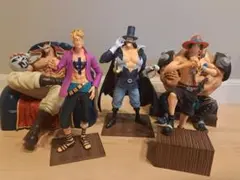 ワンピース　一番くじ　白ひげ海賊団　フィギュア