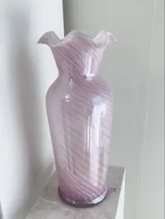 ヴィンテージ　パール　フリル　花瓶　フラワーベース　ピンク