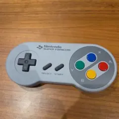 Nintendoスーパーファミコン コントローラー