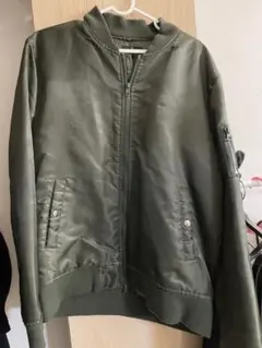 秋先取り　ZIP FIVE MA-1スタイルジャケット Lサイズ オリーブ