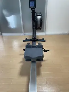 Concept2 ローイングマシン　PM5