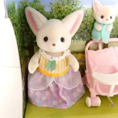 【新品】フェネックファミリーのお母さん1体