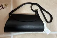 オウレンティ　ショルダーバッグ
