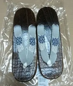 utatane ブランド 下駄（グレーの鼻緒）※新品・未使用品