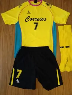 SVOLME　Uhlsport サッカーウェア Lサイズ 背番号7