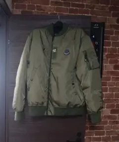 2025年最新】MONCLER メンズ MA-1・フライトジャケットの人気