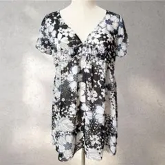 【極美品✨ローサローマ】M〜L/チュニック/花柄/くすみブルー/Vネック/半袖