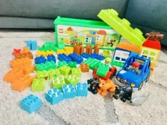 Item thumbnail for item 0affbba5-fca2-4542-ae75-bf65dccf6dd7