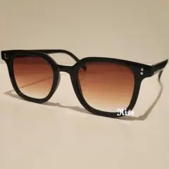 Item thumbnail for item 8c41f522-da05-43c4-bc0e-296de7a45f57