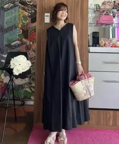 未使用　イデアルーチェ　ワンピース　ブラック　ドルチェ