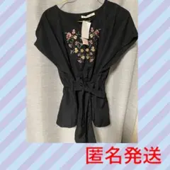 MAJESTIC LEGON マジェスティックレゴン　刺繍入りトップス