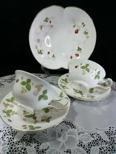 ☆未使用 WEDGWOOD カップ&ソーサー