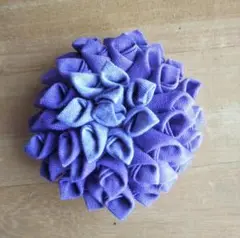 ハンドメイド パープルブローチ