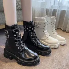 大人気ベルト付ミドルブーツ✭秋冬コーデ　普段使いに厚底5.5cm魅力的