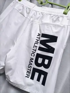 マスターバニー　ハーフパンツ　白