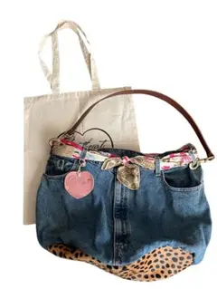 Item thumbnail for item 126aae4b-dfac-4649-af05-e51bf839a6a4