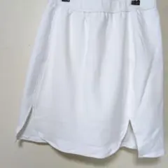 エモダホワイト スリット入り ミニスカート
