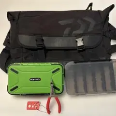 Item thumbnail for item 9f8a7b5b-9698-4337-af3c-25bda15edc7d