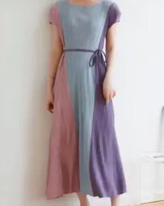 ◆ノーブランド◆ 新品　プリーツワンピース　ロングワンピース　トリプルカラー